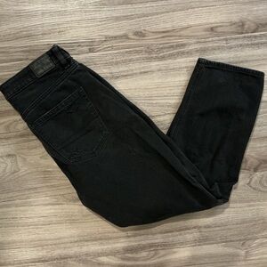 American Eagle Relaxed Black Jeans Wide Leg Distressed size 8S Short Barrel